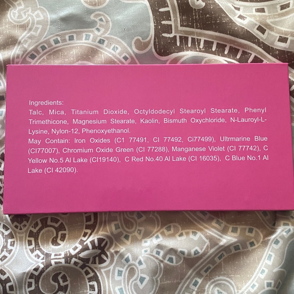 Fierte Eyeshadow Palette - Picture 6 of 6